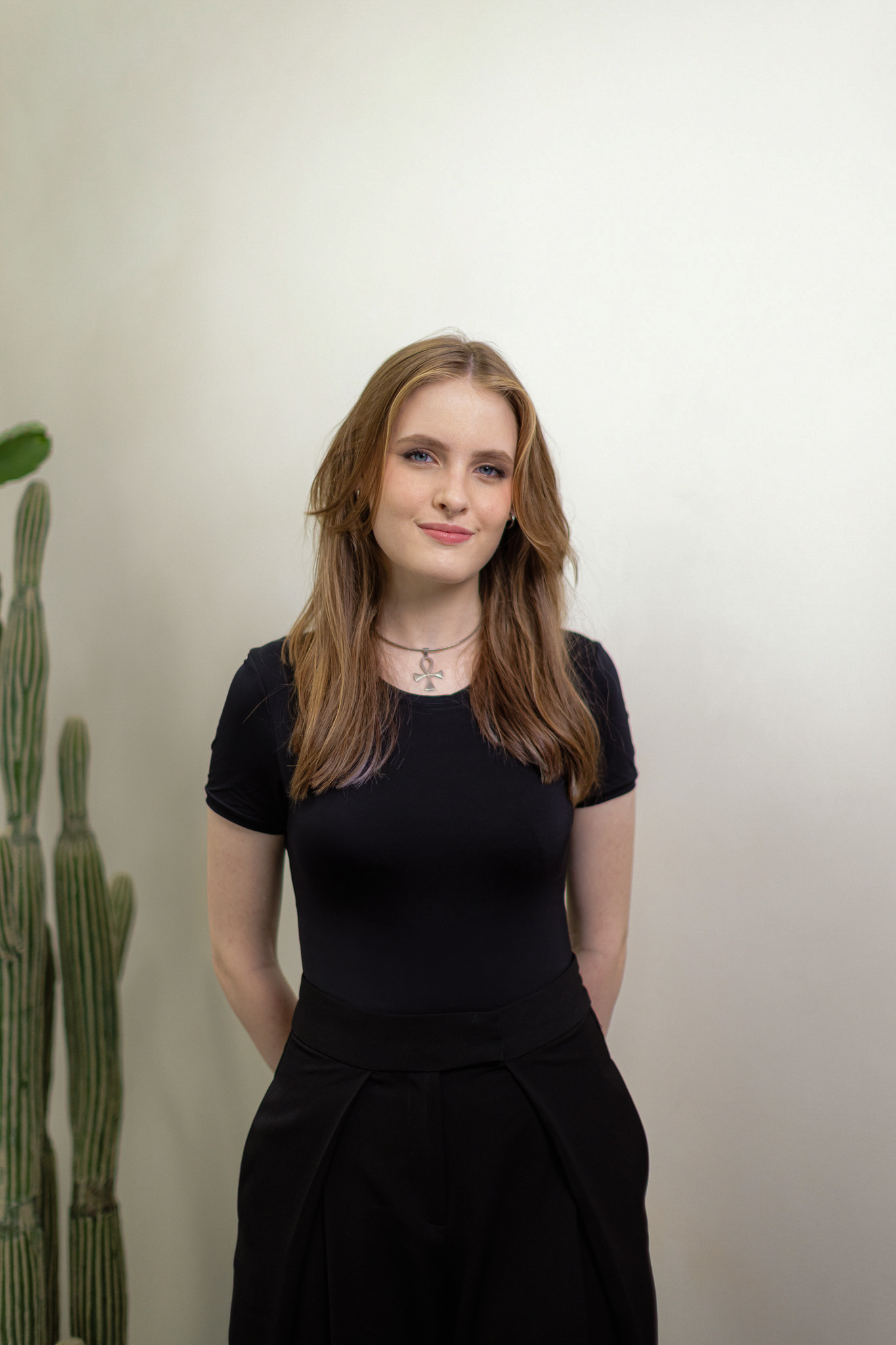 Izabella headshot image