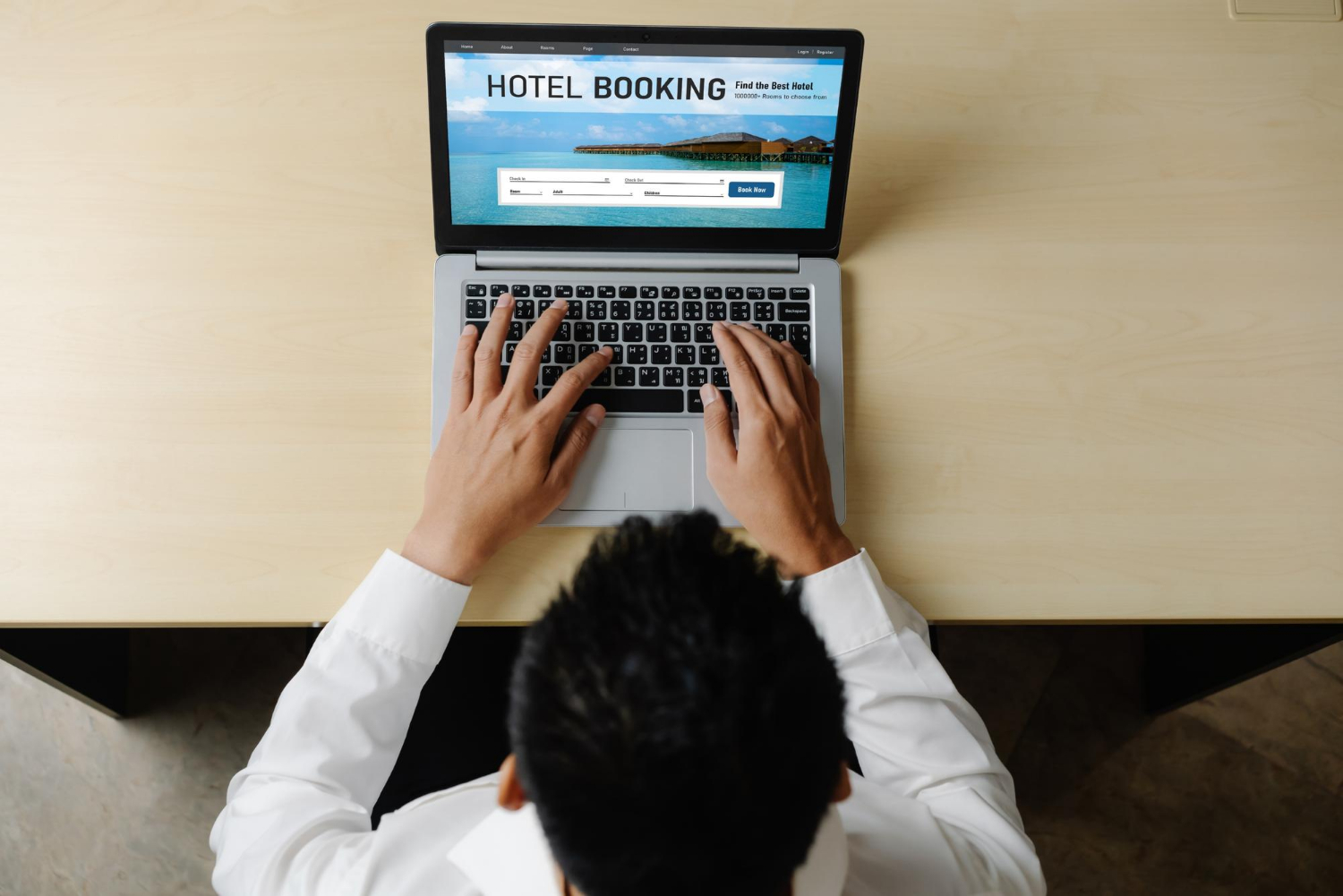 hotel social media